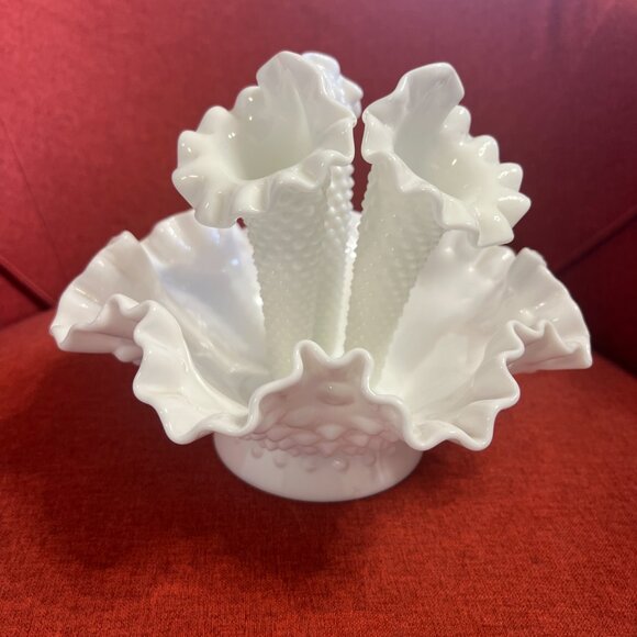 Vintage Fenton Hobnail Milk Glass Epergne: 1950s Ruffled Trumpet Vase - Picture 6 of 11